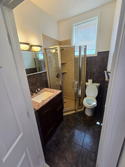 More Photos Of 1125 Prospect St, Ewing Storefront Retail Residential For Lease