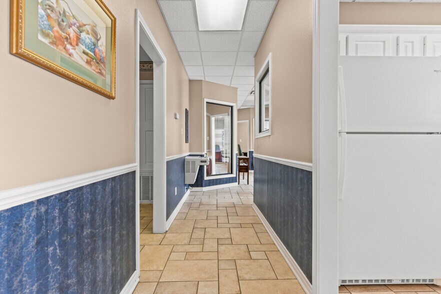 More Photos Of 112 US Highway 271 N, Gilmer Office For Lease