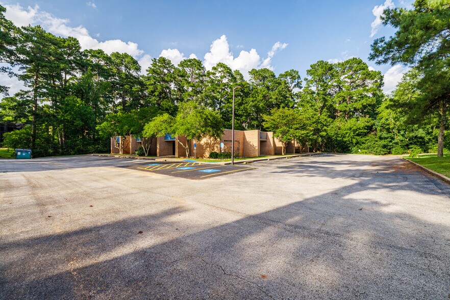 More Photos Of 4800 NE Stallings Dr, Nacogdoches Medical For Lease