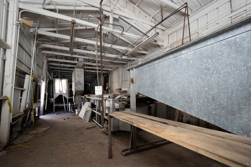 More Photos Of 1820 N Council Rd, Blanchard Food Processing For Sale