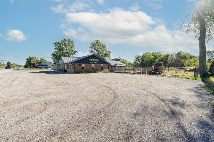 More Photos Of 103 IL-53, Braceville Restaurant For Sale