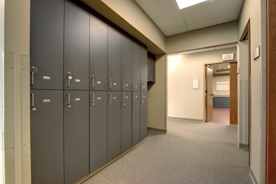 More Photos Of 9441 Huron St, Thornton Medical For Lease