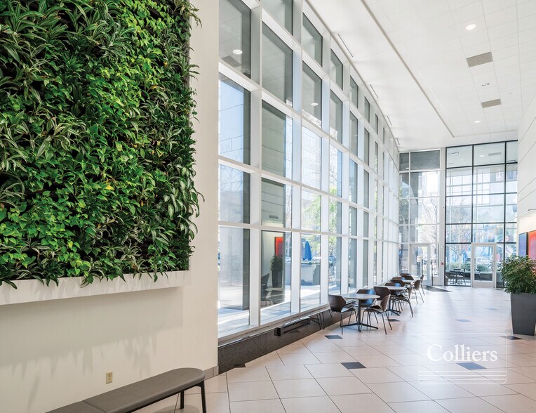 More Photos Of 1441 Main St, Columbia Office For Lease