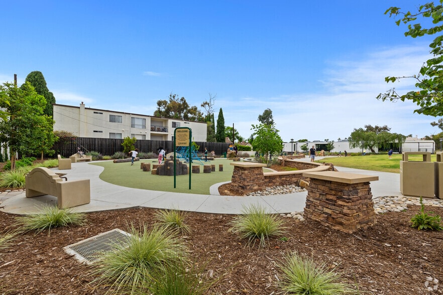 More Photos Of 2710 3rd Ave, San Diego Apartments For Sale