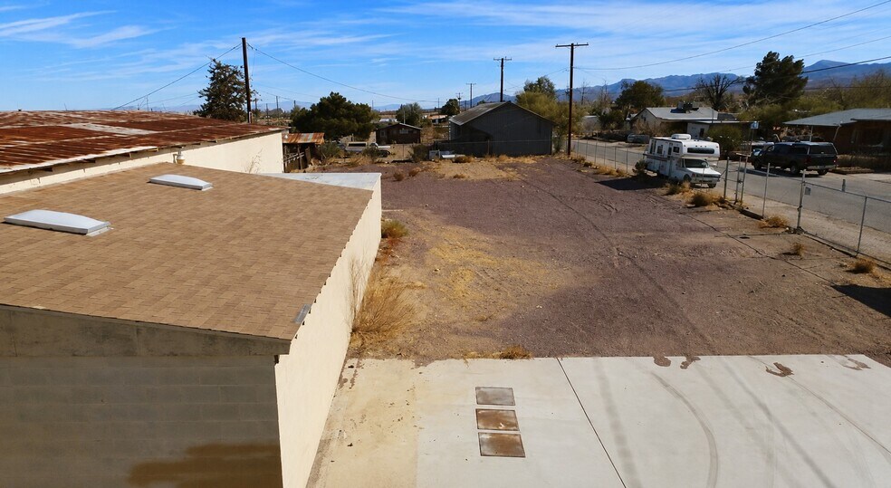 More Photos Of 35633 Highway 66, Daggett Warehouse For Sale