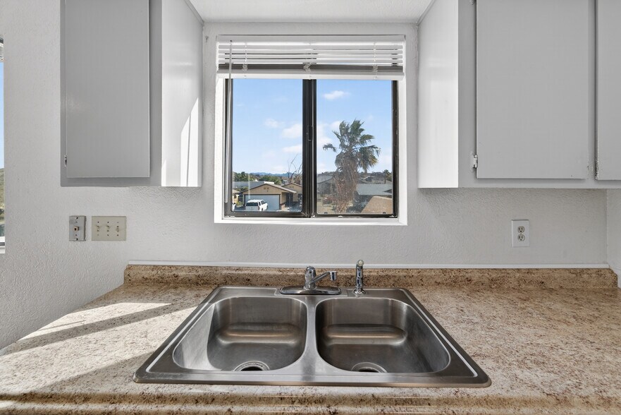 More Photos Of 3653-3659 Wendell Ave, Bullhead City Apartments For Sale