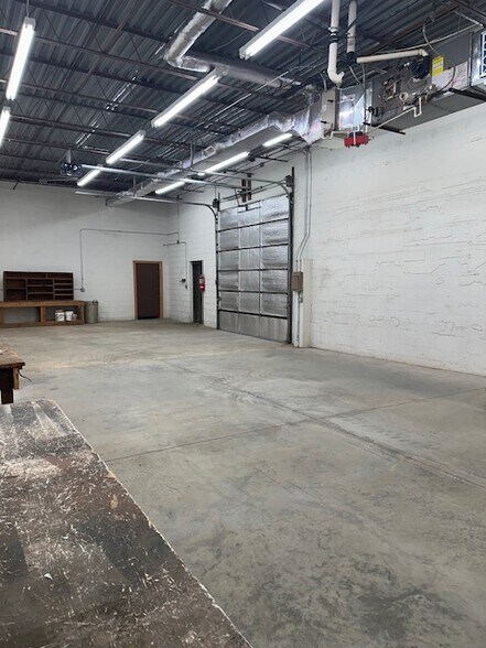 More Photos Of 1054 Industrial Ave, Danville Warehouse For Sale