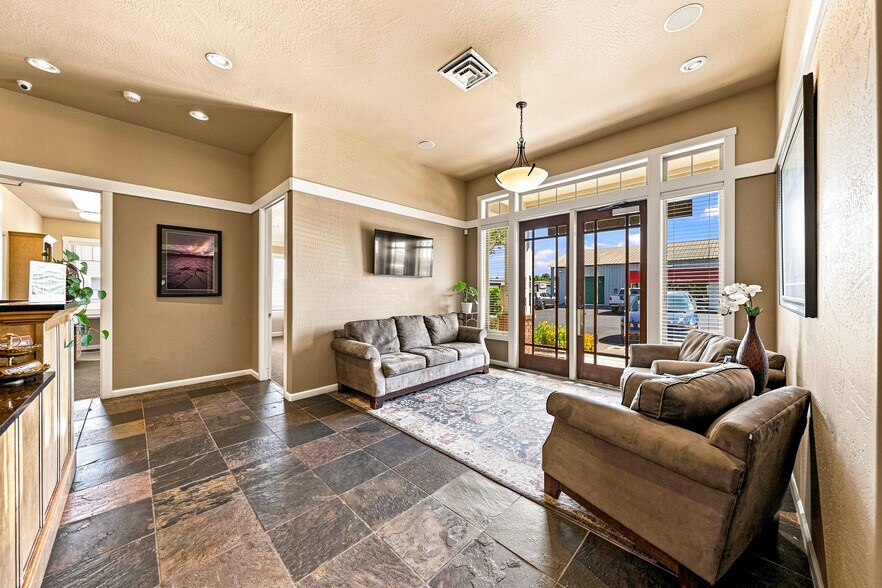 More Photos Of 2436 W Main St, Medford Office For Sale