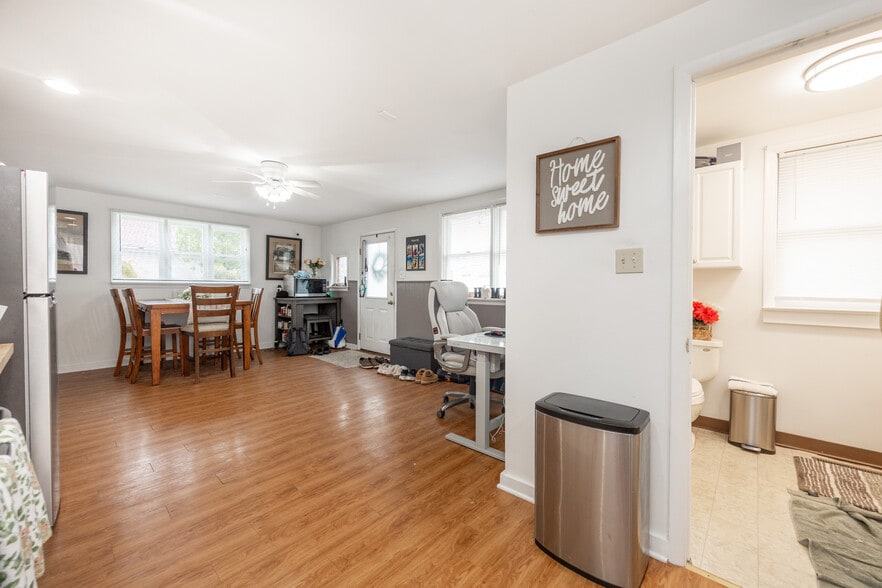 More Photos Of 109 Gravel Pike, Collegeville Office Residential For Sale