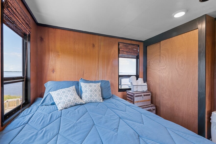 More Photos Of 220 Pungo Shores, Belhaven Lodge Meeting Hall For Sale
