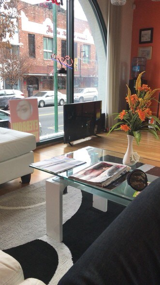 More Photos Of 73-75 Ferry St, Newark Storefront Retail Office For Sale