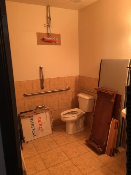 More Photos Of 1820-1830 S Rainbow Blvd, Las Vegas Unknown For Lease