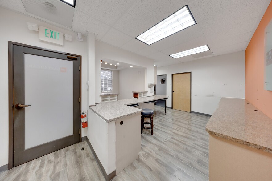More Photos Of 408 S Beach Blvd, Anaheim Medical For Sale