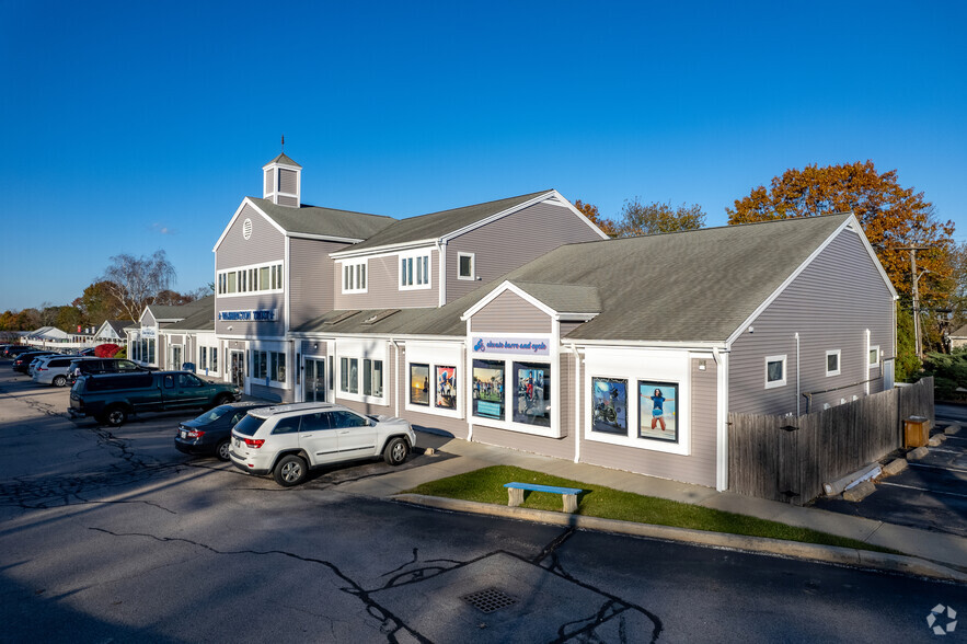 Primary Photo Of 883-889 Boston Neck Rd, Narragansett Storefront Retail Office For Lease