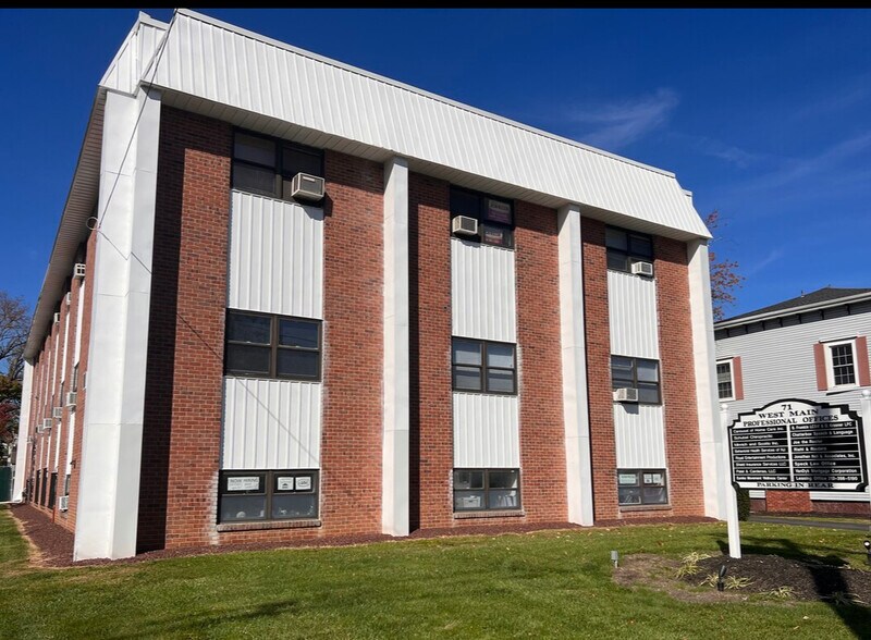 More Photos Of 71 W Main St, Freehold Office For Lease
