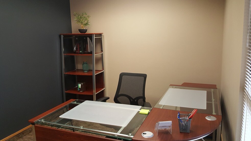 More Photos Of 724 Whalers Way, Fort Collins Office For Lease