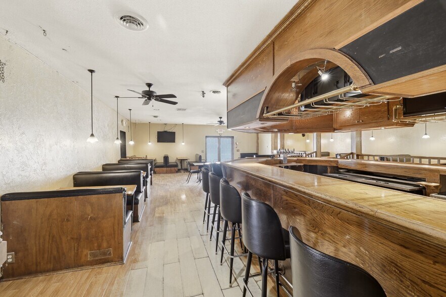 More Photos Of 52230 State Route 800, Malaga Restaurant For Sale