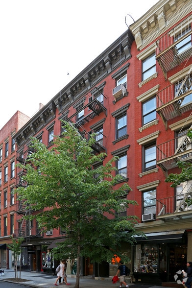 More Photos Of 250 Elizabeth St, New York Apartments For Lease