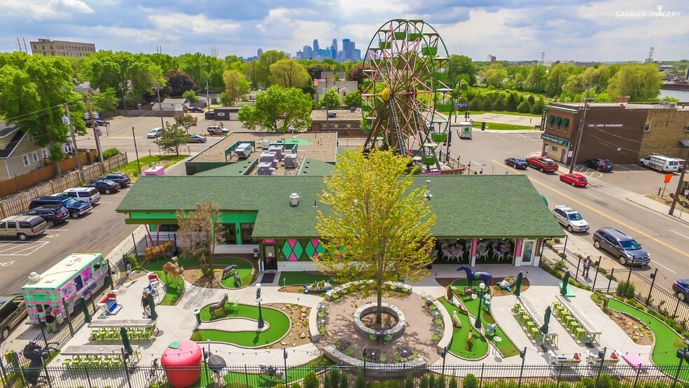 More Photos Of 2501 & 2519 Marshall St NE, Minneapolis Restaurant For Lease