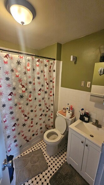 More Photos Of 79 Wessington Ave, Garfield Apartments For Sale