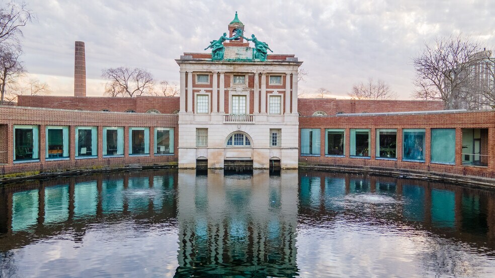 More Photos Of 1975 Noble Rd, East Cleveland Office Residential For Lease