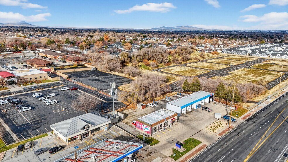 More Photos Of 4650 S Constitution Blvd, Salt Lake City Auto Repair For Sale
