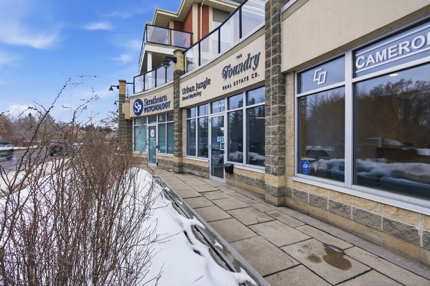 More Photos Of 9411 98 Av NW, Edmonton Office For Sale