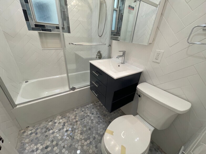 More Photos Of 34-03 42nd St, Long Island City Apartments For Sale