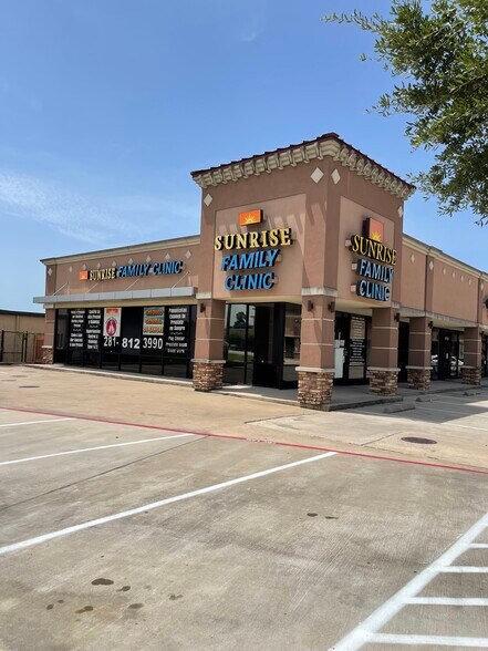 More Photos Of 6725 Atascocita Rd, Humble Unknown For Lease