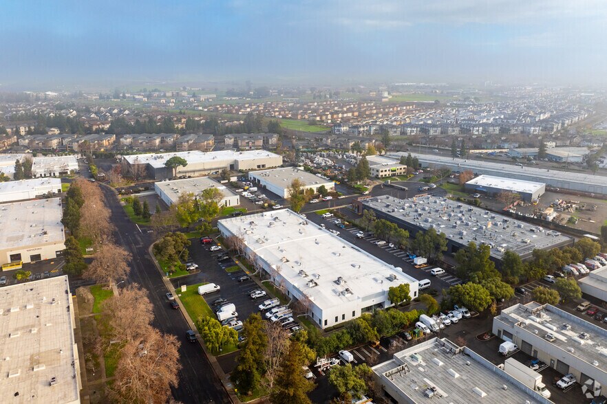 More Photos Of 6805 Sierra Ct, Dublin Research And Development For Lease