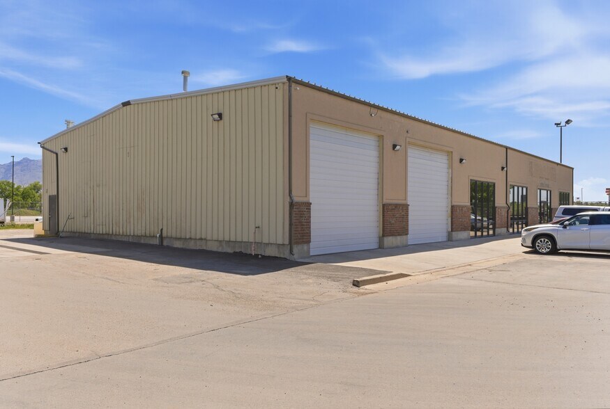More Photos Of 1750 S 1350 W, West Haven Light Distribution For Lease