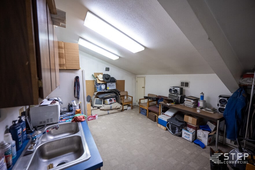 More Photos Of 2339 E Mulberry St, Fort Collins Freestanding For Sale