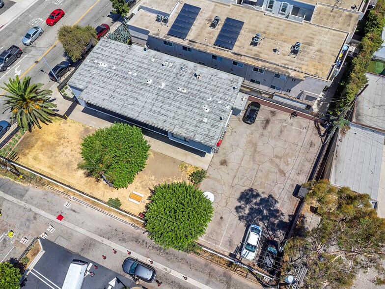More Photos Of 6060 Cadillac Ave, Los Angeles Multifamily For Sale