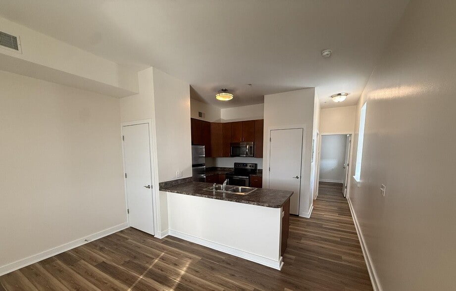 More Photos Of 1224 N 3rd St, Harrisburg Apartments For Sale