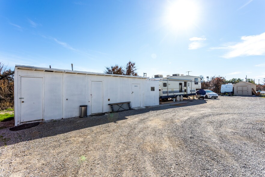 1401 W Basin Ave, Pahrump, NV 89060 Manufactured Housing Mobile Home