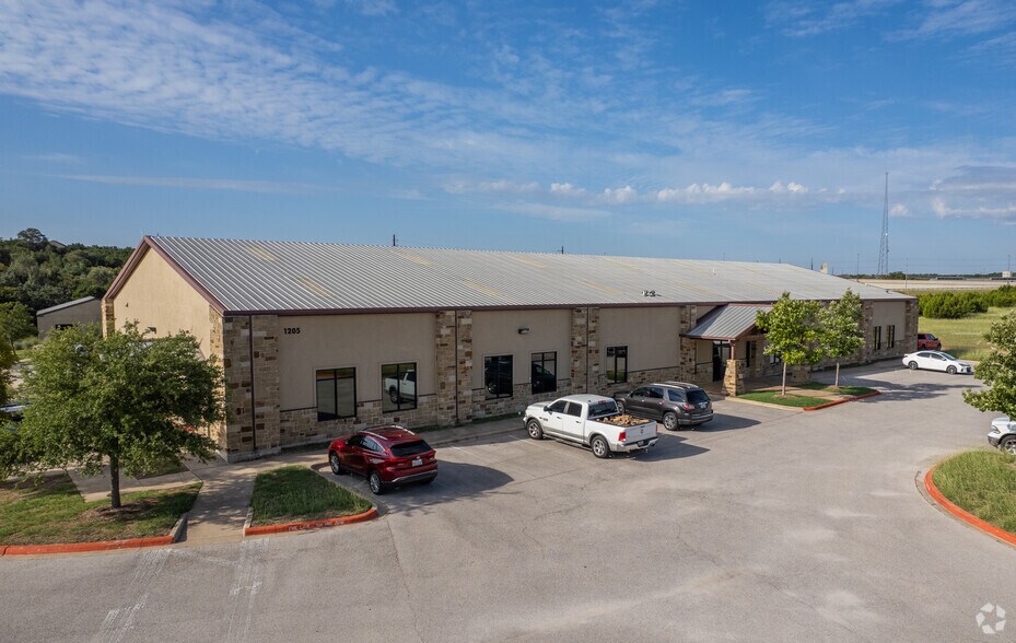 Primary Photo Of 1205 BMC Dr, Cedar Park Office For Lease