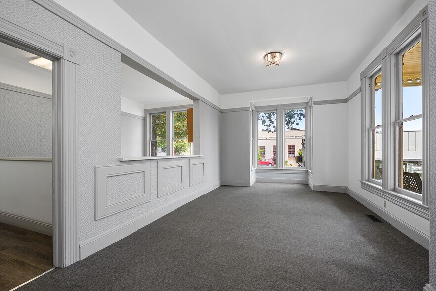 More Photos Of 318 S Main St, Sebastopol Office For Sale