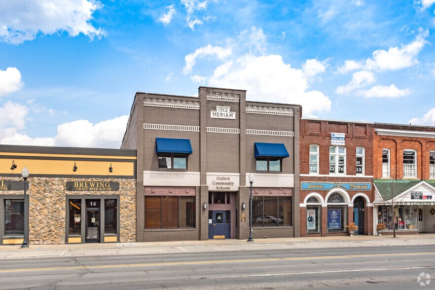 Primary Photo Of 10 N Washington St, Oxford Storefront Retail Office For Sale
