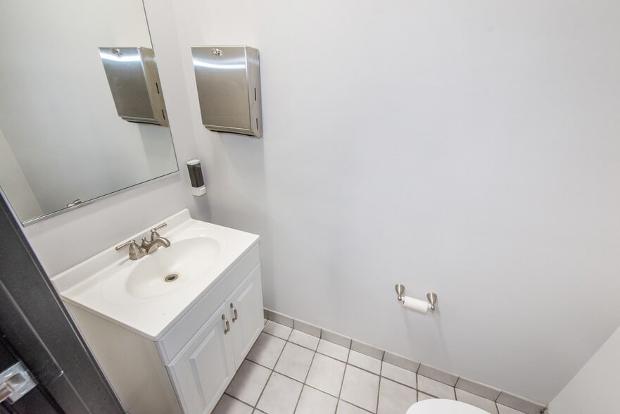 More Photos Of 271 Route 46 W, Fairfield Medical For Lease