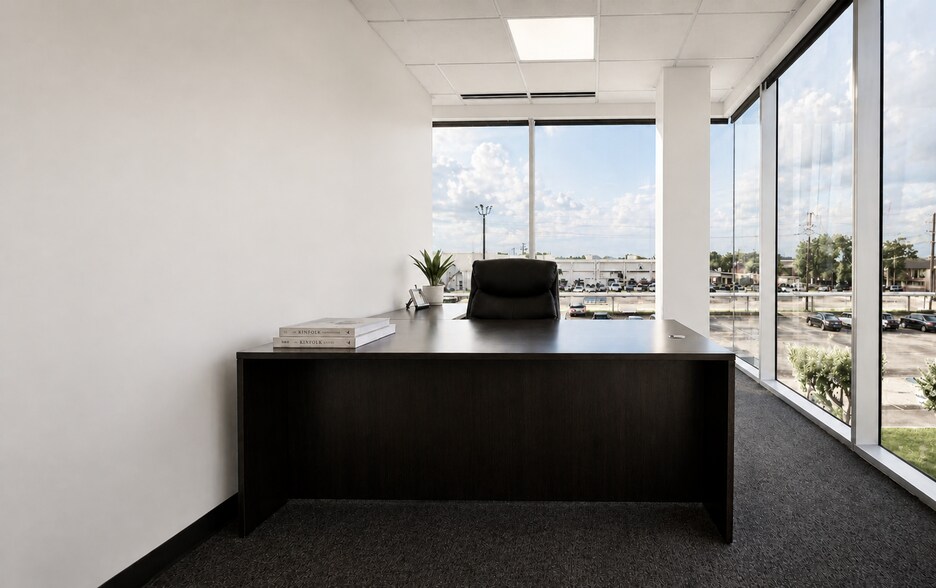 More Photos Of 211 Highland Cross Dr, Houston Office For Lease