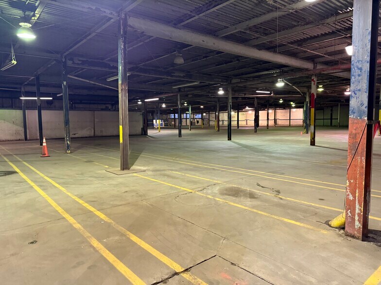 More Photos Of 73 Neale Rd, Vienna Warehouse For Lease