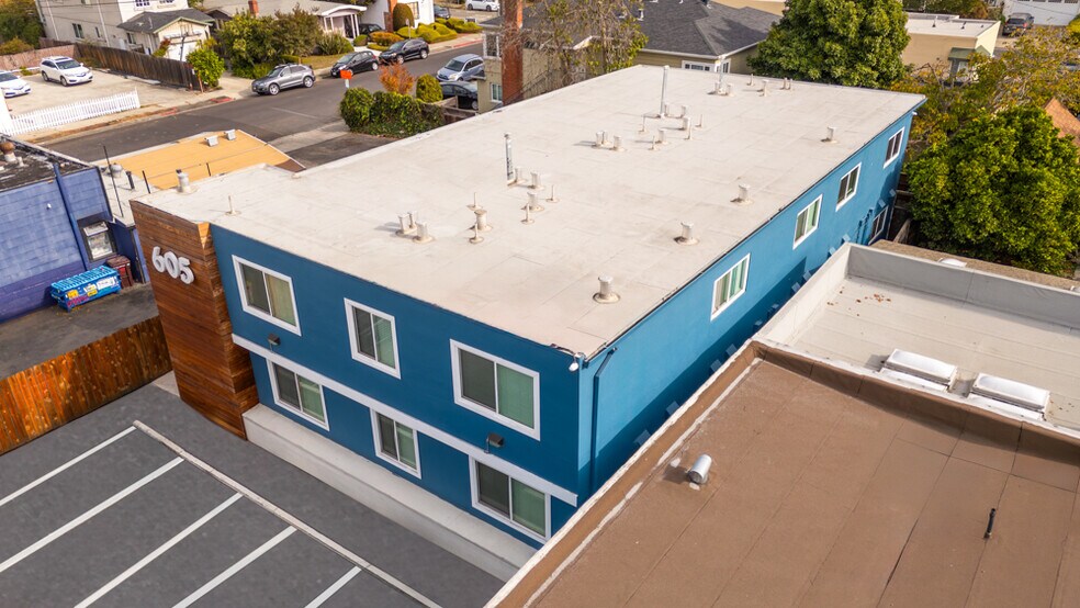 More Photos Of 605 San Pablo Ave, Albany Apartments For Sale