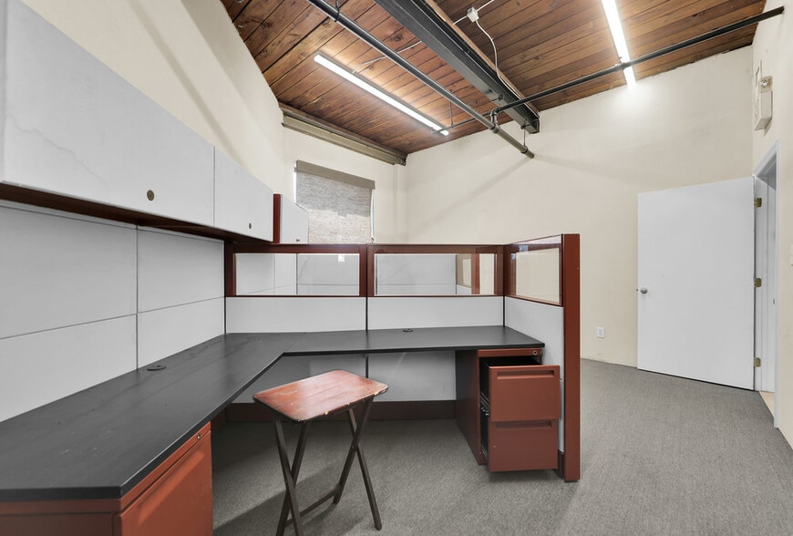 More Photos Of 174-180 Getty Ave, Clifton Warehouse For Sale