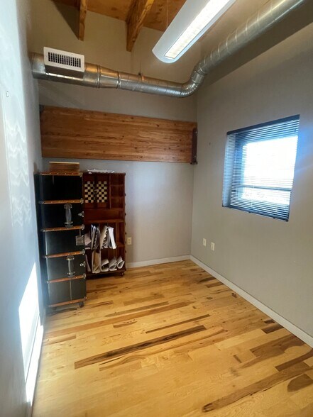 More Photos Of 1061 W 2nd Ave, Eugene Food Processing For Lease