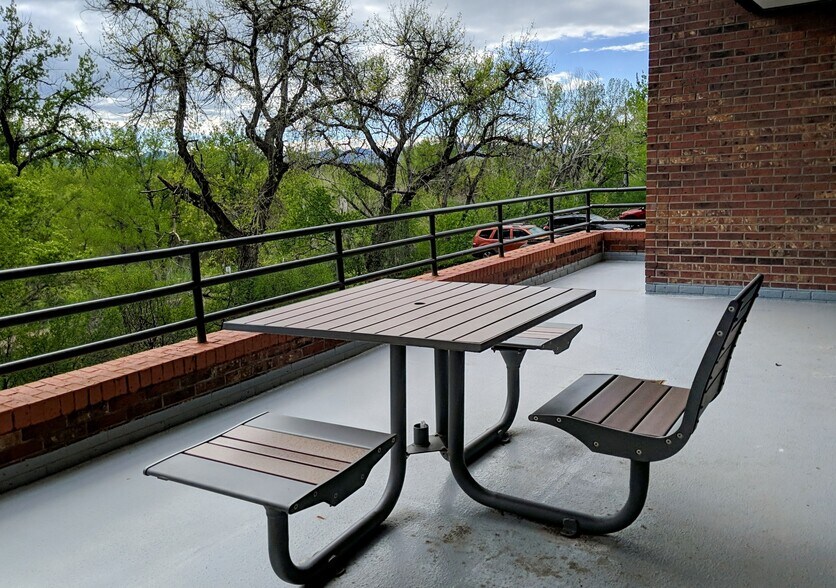 More Photos Of 26 W Dry Creek Cir, Littleton Coworking Space