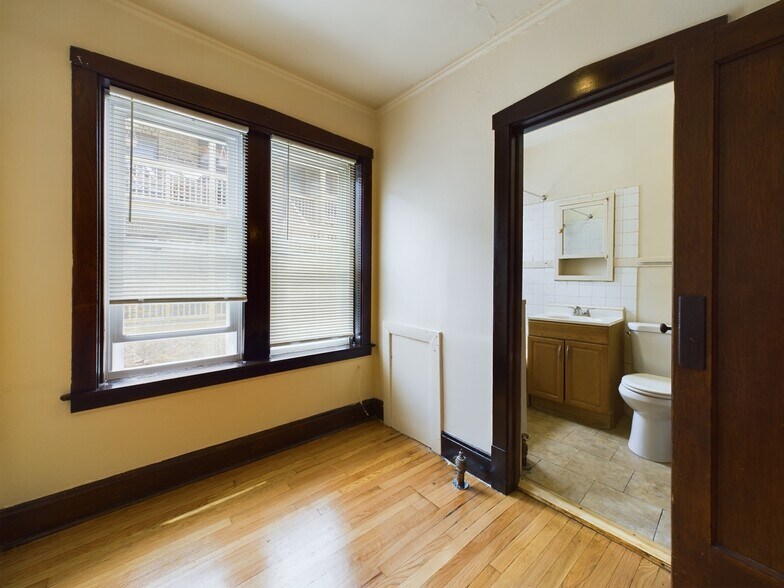 More Photos Of 1405-1413 N Central Ave, Chicago Apartments For Sale