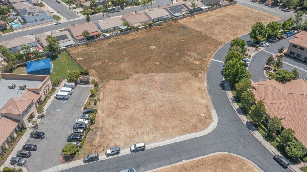More Photos Of Date St, Temecula Land For Lease