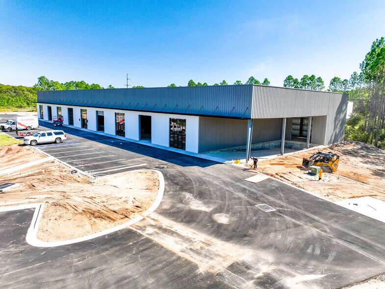 More Photos Of 321 Serenoa Rd, Santa Rosa Beach Warehouse For Lease