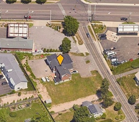 Primary Photo Of 6 Maple Ave S, Westport Apartments For Sale