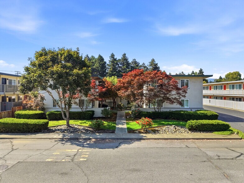 More Photos Of 511 Walker Dr, Mountain View Apartments For Sale